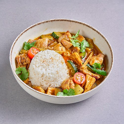 Курица в соусе кокосовый карри с рисом Курица в соусе кокосовый карри с рисом